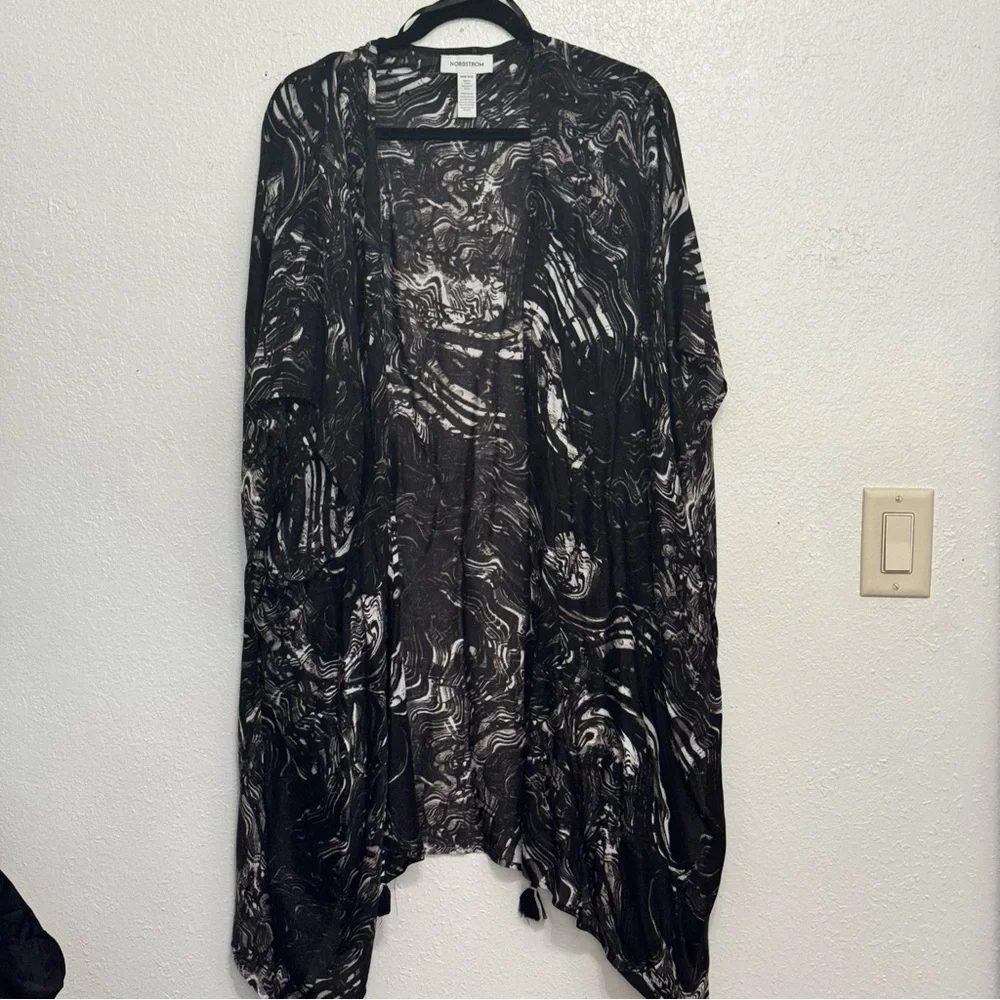 Nordstrom Women's Tassel Kimono Duster Cardigan Black White One Size - Picture 5 of 7